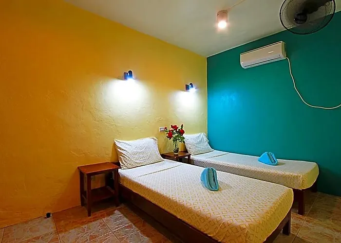 Blue Abyss Resort Moalboal
